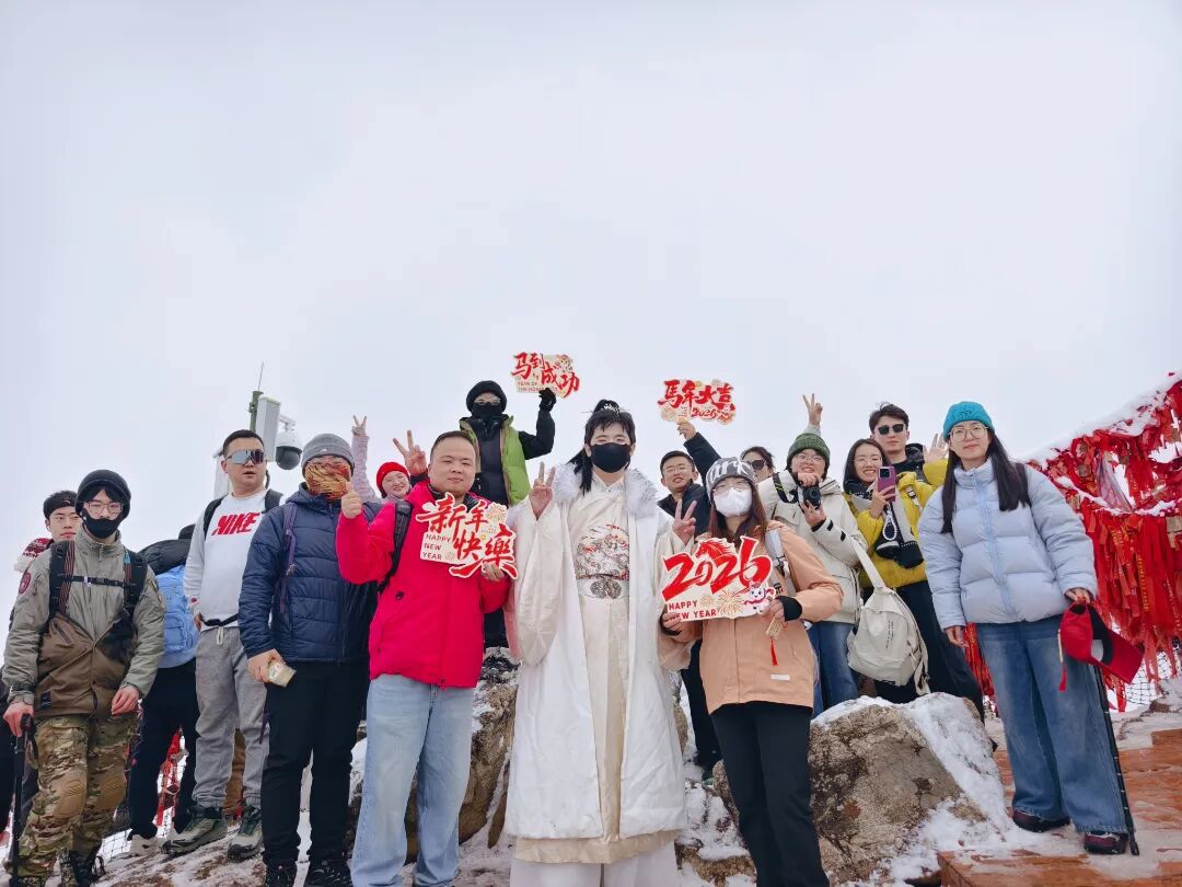 e4d8de7e97648a0ff5dff603fe82aaed.jpg e4d8de7e97648a0ff5dff603fe82aaed.jpg